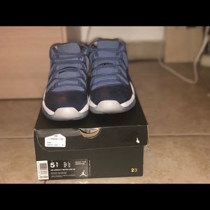 Retro 11 Low Gradeschool